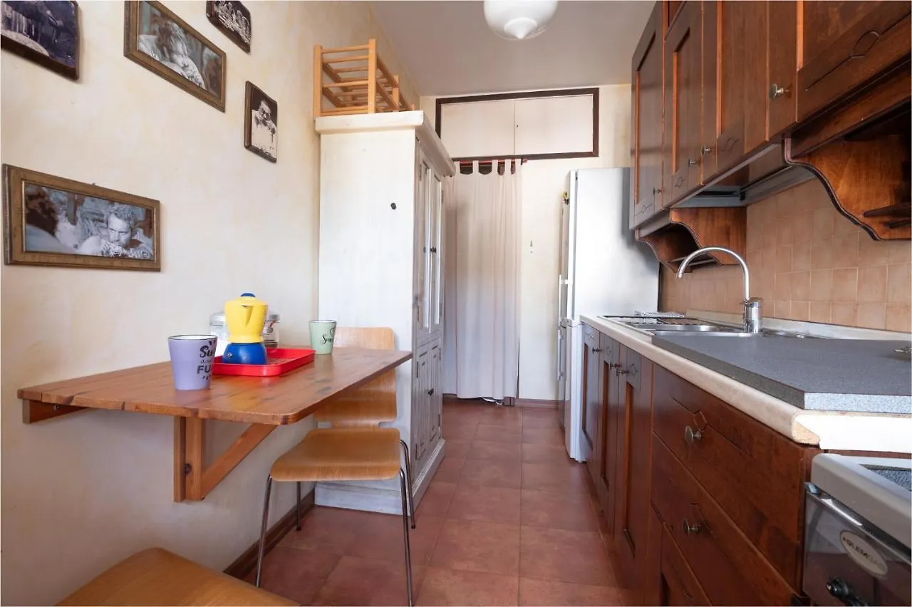 Rialto Apartment Vatican Museums Rome 0*,
