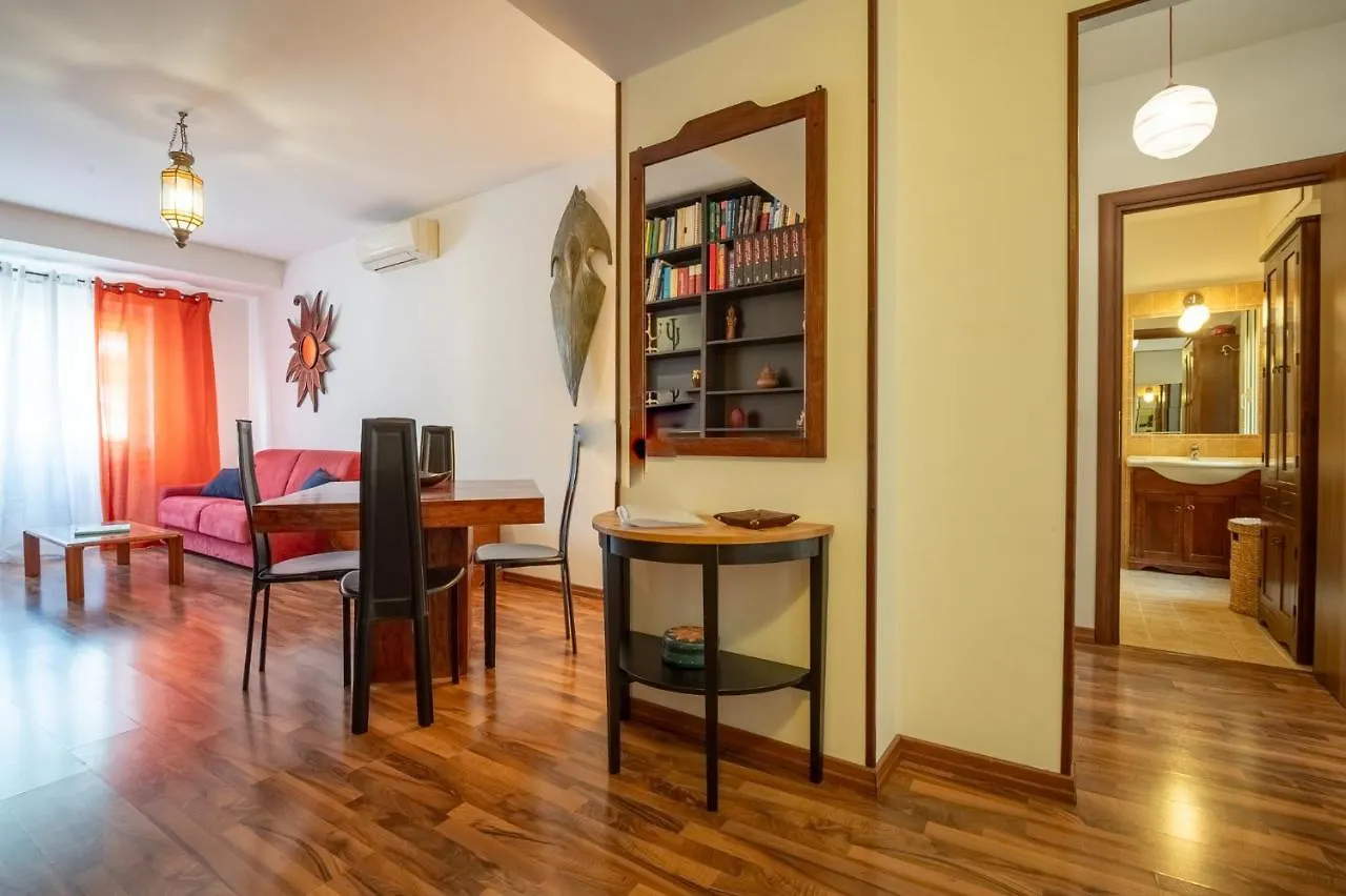 Rialto Apartment Vatican Museums Rome Italy