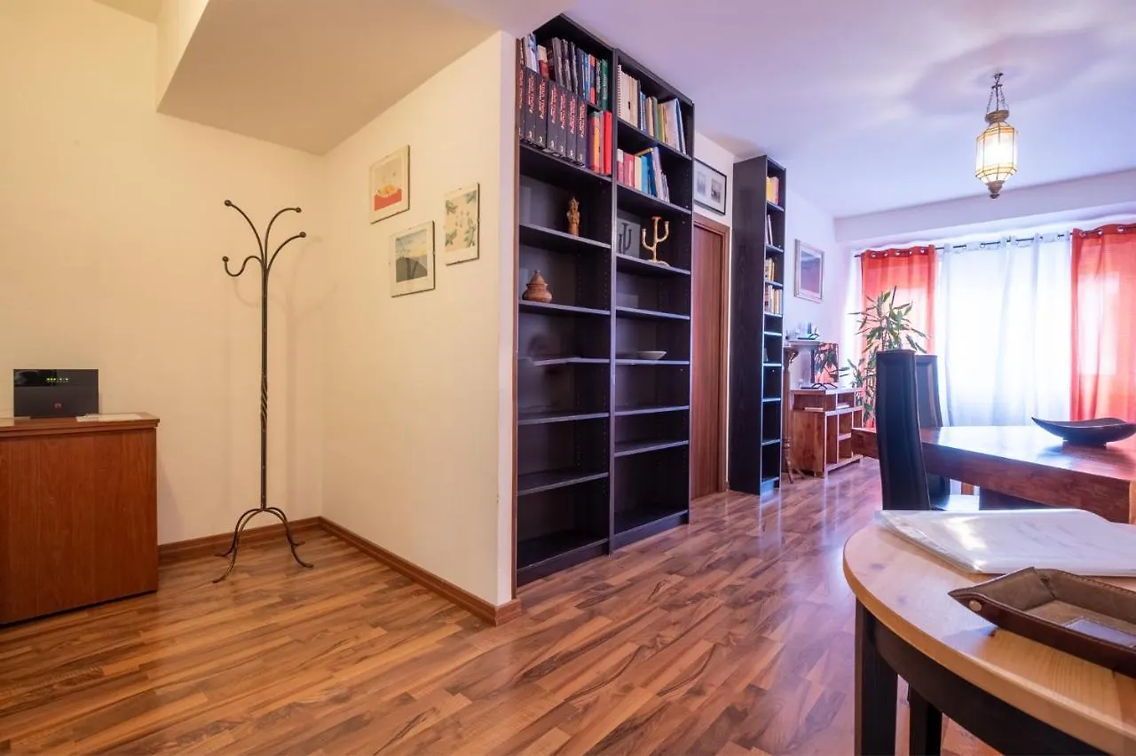 רומא Rialto Apartment Vatican Museums