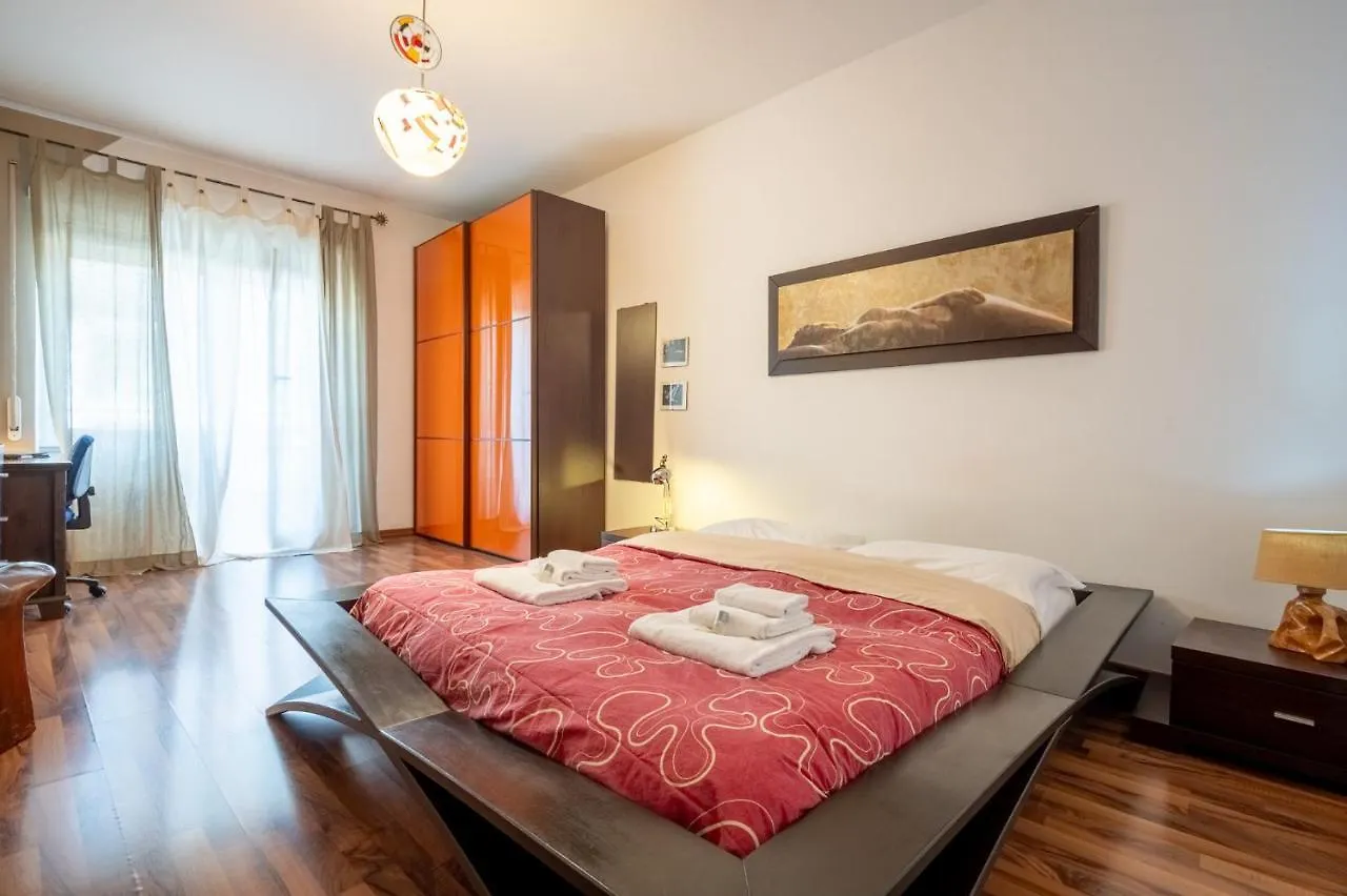 Rialto Apartment Vatican Museums Rome 0*,  Italy